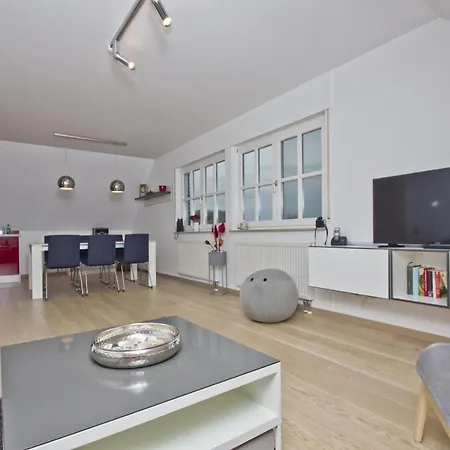 Ferienhaus Gisela Ferienwohnung Vilmblick Apartment Neuendorf (Rugen)